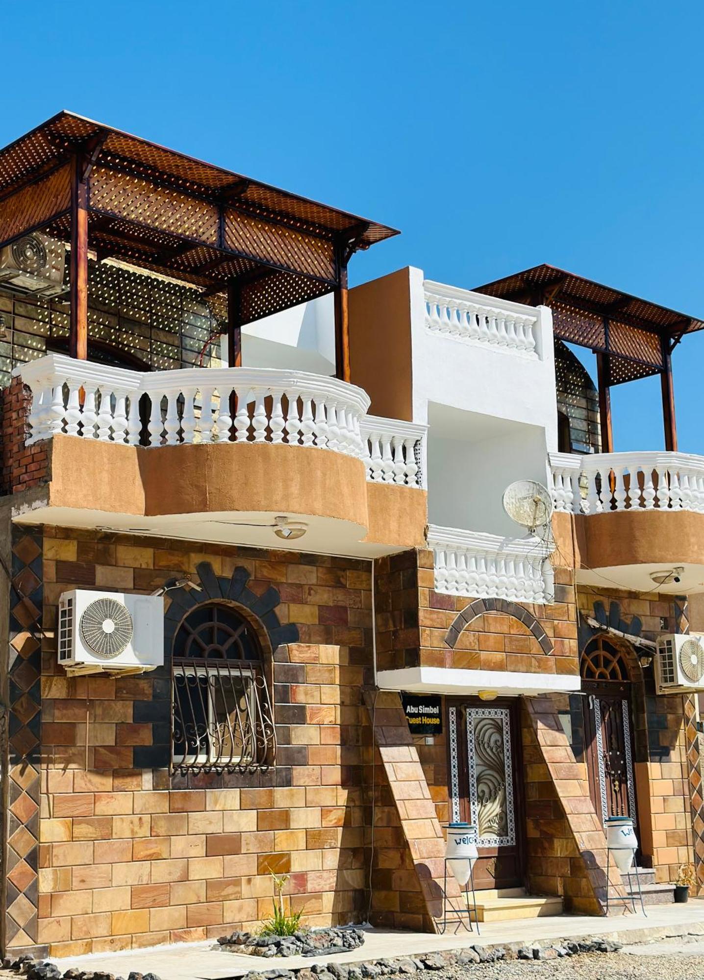 Abu Simbel Nubian Guest House Екстериор снимка