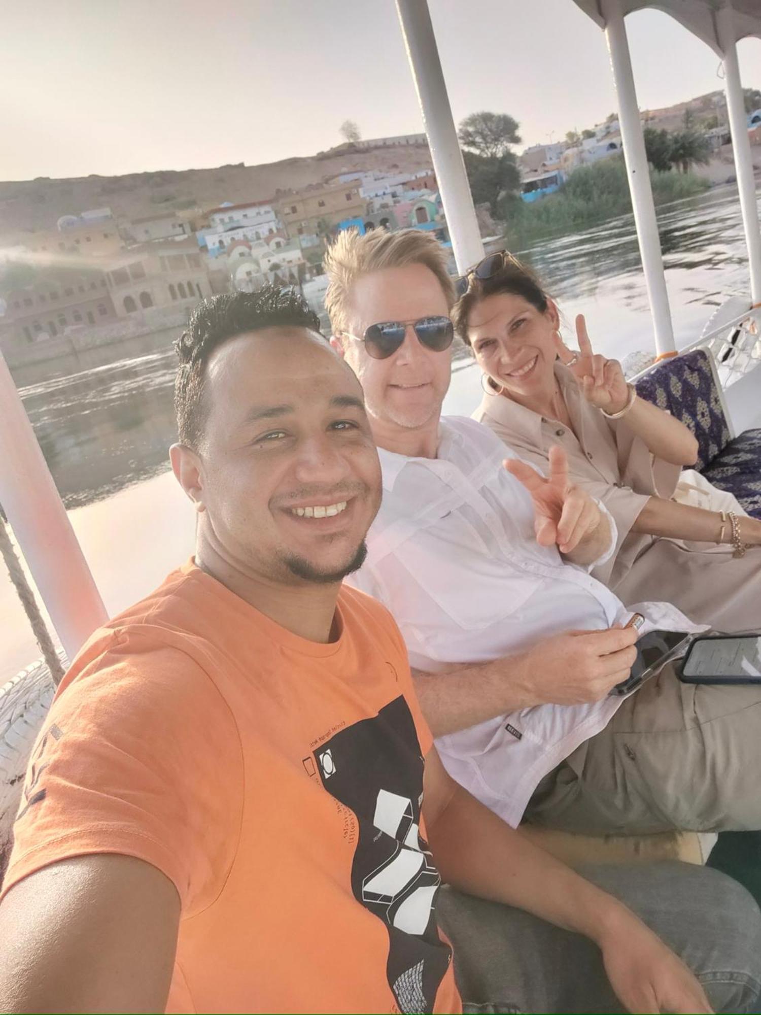 Abu Simbel Nubian Guest House Екстериор снимка
